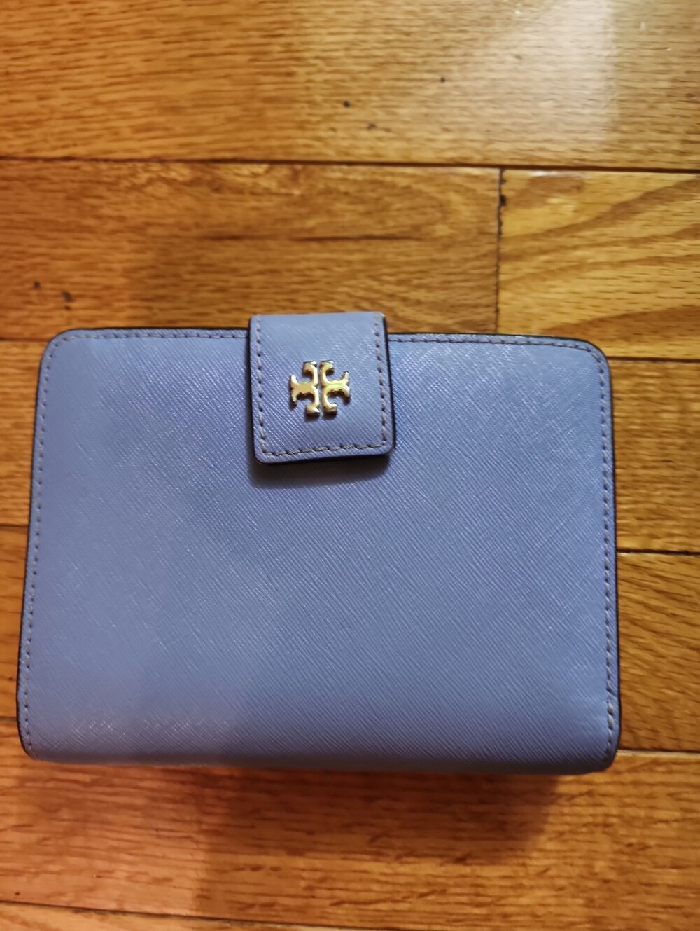 Tory Burch Emerson Lavender Saffiano Leather Wallet with Gold Logo